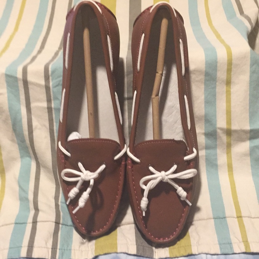 NWOT Cole Haan Tan leather loafers
